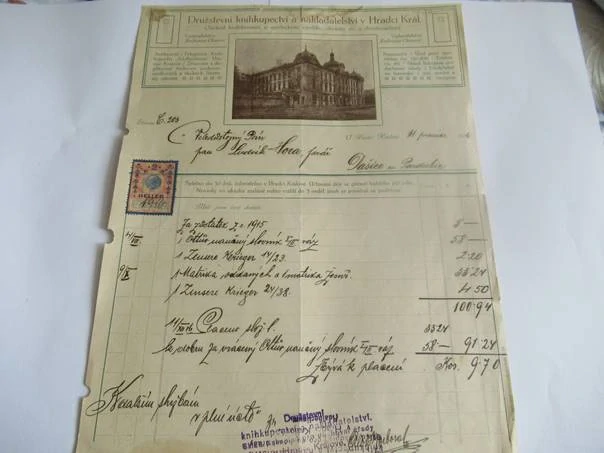 Hradec Králové - Družstevní knihkupectví a nakladatelství - obchod s hudebninami a uměleckými výrobky, obrázky sv. a devotionaliemi - 1916