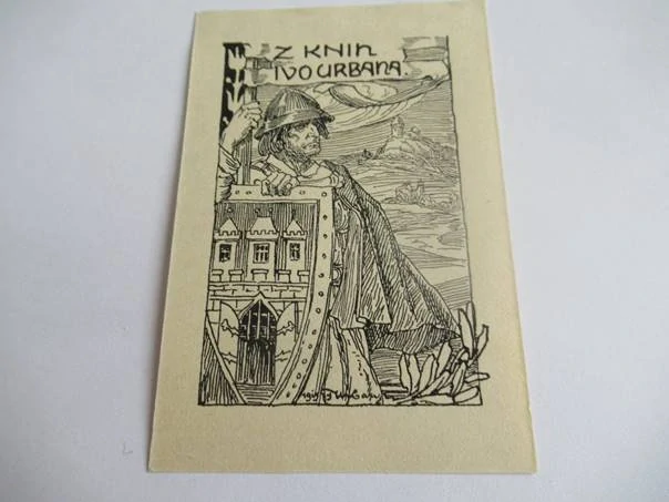 Exlibris Ivo Urbana – František Urban, 1919 – originální zinkografie, motiv středověkého rytíře se štítem a hradem, 9,5x6,5 cm