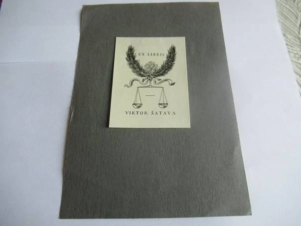 Exlibris – Viktor Šatava – G. Bonde – Váhy spravedlnosti s věncem – 9,5×7 cm – zinkografie / tisk z desky