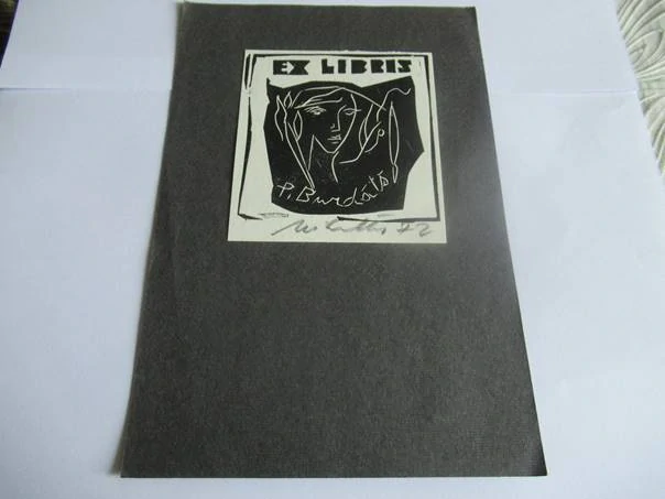 Exlibris – P. Burdáts – Milan Mihalko – Poetický ženský portrét s lístky – 9,5×9 cm – linoryt (X3)