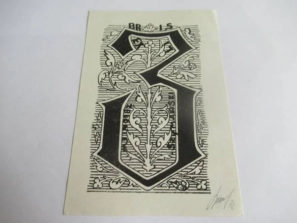 Exlibris – Zbigniew Szymański – Zygmunt Lipa – motiv: Iniciála (písmeno) S s florálním dekorem – 13,5×9 cm – litografický tisk z plochy (P1)