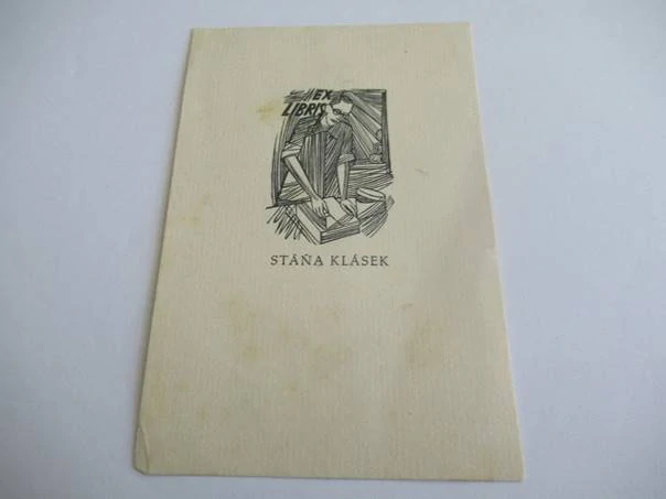 Exlibris – Stáňa Klásek – Rudolf Karásek – Grafik v ateliéru při rytí štočku – dřevoryt (X2), 11×7,5 cm