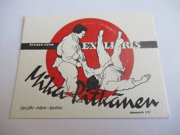 Exlibris – Mika Pitkänen – Hans C. Hornhauer – Judo chvat Okuri-Ashi-Barai – dvoubarevná zinkografie (P7/2), 7,5×6 cm