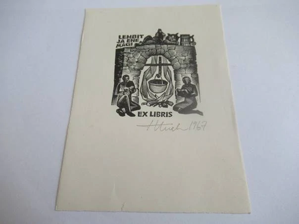 Exlibris – Lembit ja Ene Mägi – Henno Arrak – Čtenáři u kamenného krbu s kotlem – dřevoryt (X2), 14×10 cm