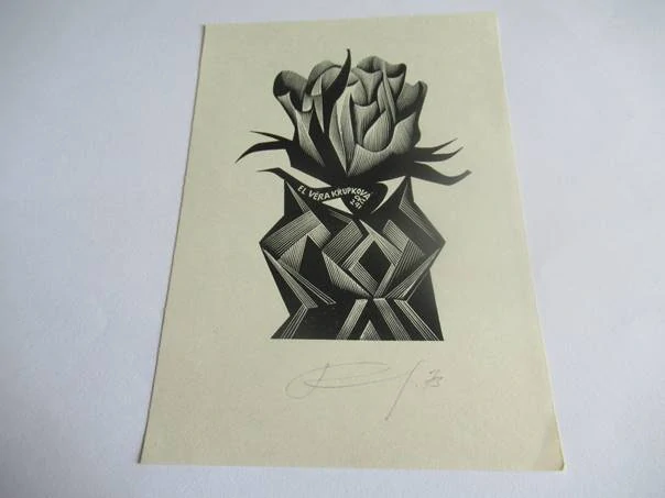 Exlibris – Věra Krupková – Anatolij Ivanovič Kalašnikov – Konstruktivistická krystalická kompozice s růží – původní dřevoryt (X2), 13,5×9,5 cm