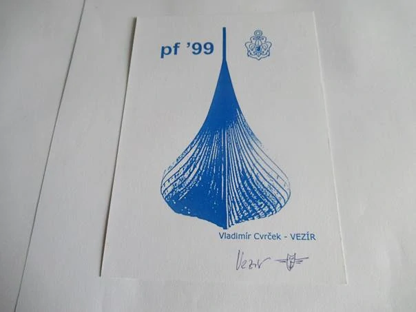 Původní sběratelská novoročenka pf '99 Vladimír Cvrček - VEZÍR – autorská signovaná grafika s přáním (14,5 × 10,5 cm)