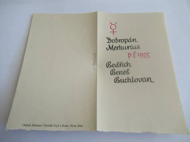 Původní sběratelská novoročenka p.f. 1935 Dobropán Merkurius – Bedřich Beneš Buchlovan, úprava Oldřich Menhart, Kryl a Scotti (16 × 9,5 cm)