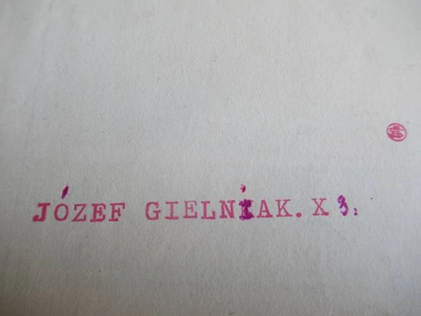 Józef Gielniak – Originální exlibris pro Andree Ostrowski (17,5 × 13 cm), motiv Čtoucího muže