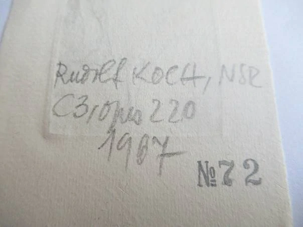 Originální Lept Exlibris Ulla Skov – Motiv Žena s nůší v lese – Rudolf Koch 1967 (12 x 6 cm)