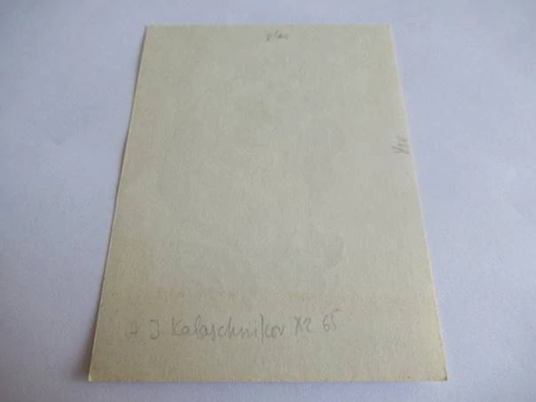 Exlibris – H. R. – Anatolij Ivanovič Kalašnikov (1965) – Motiv: Ruka s rydlem, originální dřevoryt (9,5 x 7 cm)