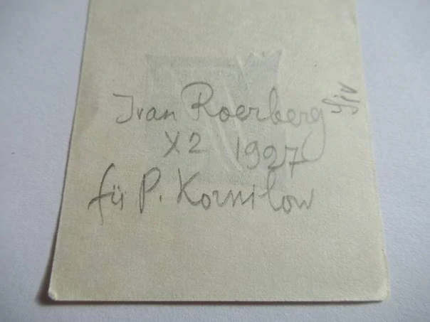 Exlibris P. Kornilow – Ivan Roerberg, 1927 – originální podélný dřevoryt X2, heraldický monogram, 5x4,5 cm
