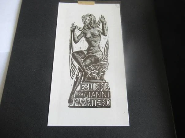 Exlibris – Ing. Gianni Mantero – Gian Luigi Uboldi – Ženský akt u okna – 13×7 cm – dřevoryt