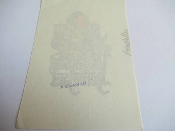 Exlibris – Helmhart – Max Kislinger – motiv: Lékař vyšetřující kočku stetoskopem – 11,5×8 cm – barevný dřevoryt (X2)