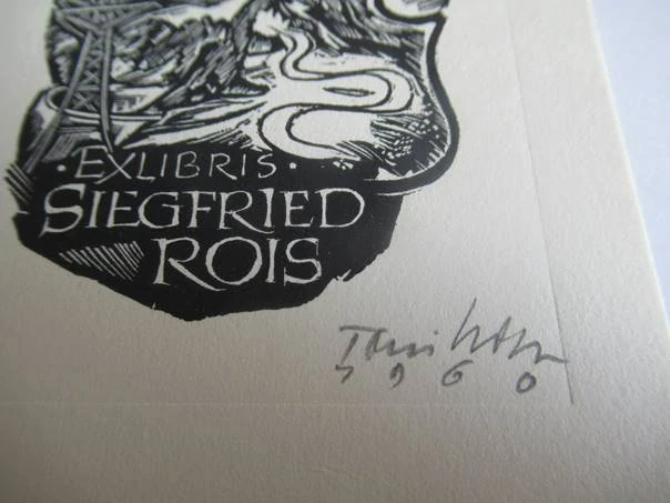 Exlibris – Siegfried Rois – Toni Hofer – motiv: Komplexní alegorická kompozice s průmyslovou krajinou, hudebními motivy, portrétem a architekturou – rozměry 16×8,5 cm – dřevořez (X1) – rok 1960