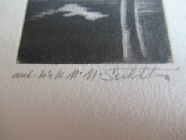 Volná grafika s motivem noční krajiny s jezerem a stromem, autor Marie Michaela Šechtlová, originální autorský tisk, rozměr 14,5 × 10 cm