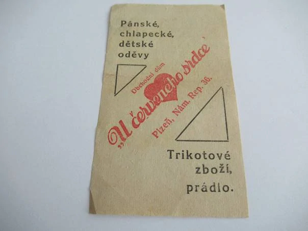 Plzeň - Obchodní dům ,,U červeného srdce" - Pánské, chlapecké, dětské oděvy