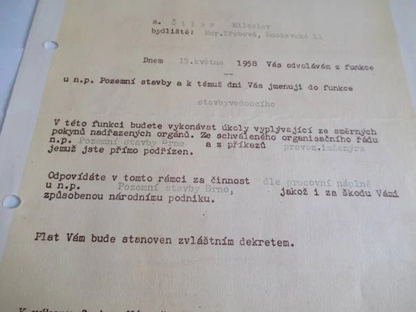 Brno - Jmenovací Dekret na odvolání z funkce a jemnování nové funkce stavbyvedoucího- 1958