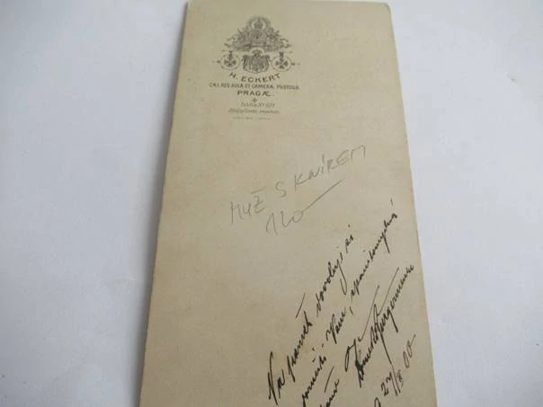 Praha - Foto H. Eckert - Muž s knírem - cca 16 x 8,5 cm