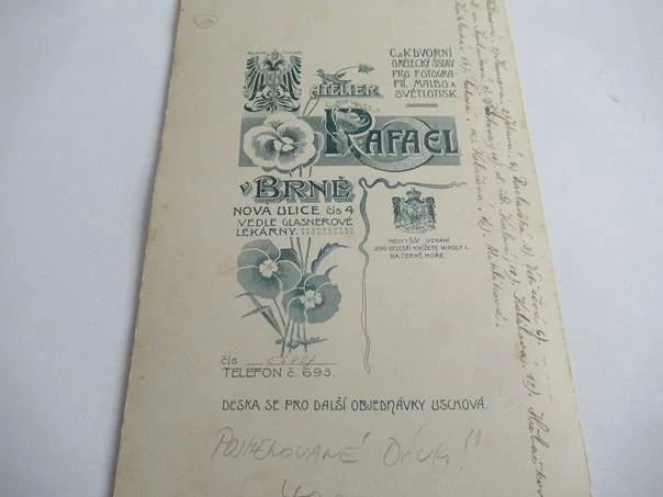 Brno - Atelier Rafael - Pojmenované dívky - cca 21 x 13 cm