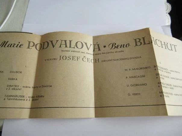 Praha, Národní divadlo - Program
