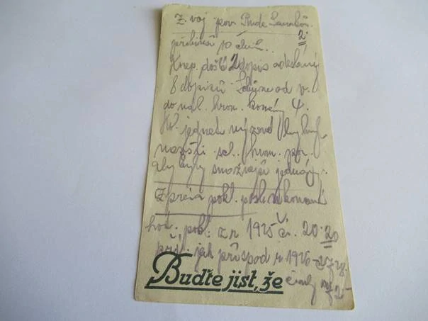 Praha - Jantarová barva na povlaky