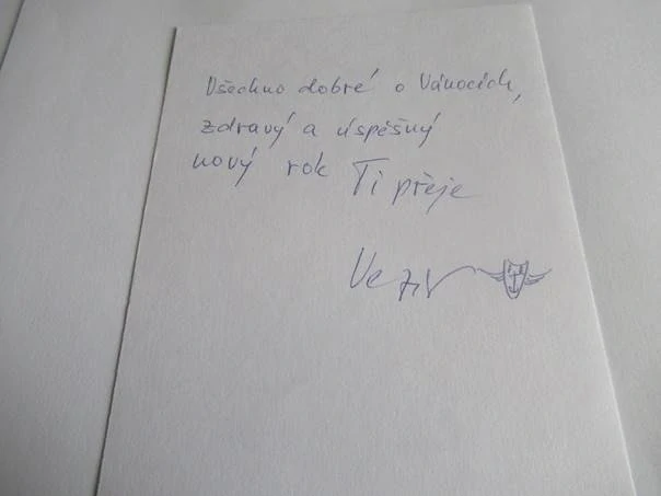 Původní sběratelská novoročenka pf '99 Vladimír Cvrček - VEZÍR – autorská signovaná grafika s přáním (14,5 × 10,5 cm)