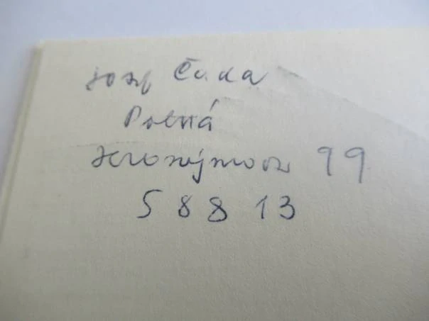 Původní sběratelská novoročenka PF 88 – autor Josef Čada, motiv ptáčka u historické budovy, signovaný grafický list (15,5 × 10,5 cm)