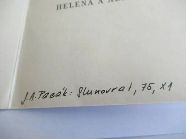 Původní sběratelská novoročenka PF 1976 Helena a Aleš Babincovi – autor Jan Antonín Pacák (Jeňýk), motiv Slunovrat, signovaný dřevořez X1 (21 × 10,5 cm)