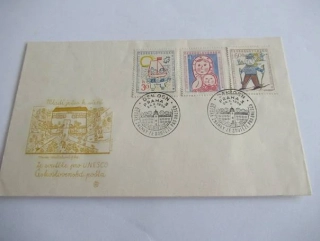 Praha - Dětské známky ze soutěže pro UNESCO - 1958