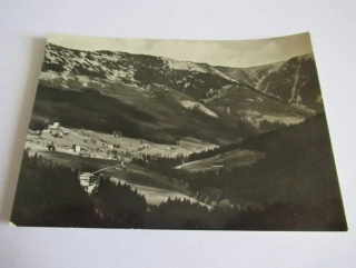 Krkonoše - Špindlerův Mlýn, Svatý Petr - v popředí Alpský hotel