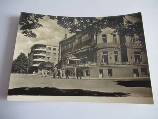 Lázně Poděbrady - I. vyšetř. a léčebn. ústav a Park - hotel
