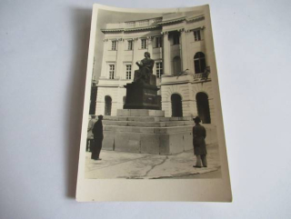 Warszawa - Pomnik Kopernika - Polsko