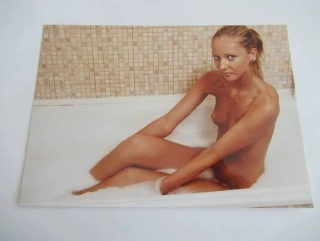 Ženský akt - Krásná dívka - Fotografie cca 18 x 12,5 cm