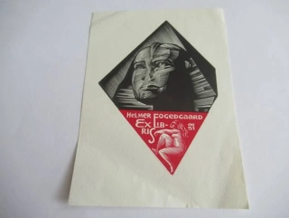 Exlibris Helmer Fogedgaard – Sfinga a akt | Anatolij Kalašnikov, opus 51, dvoubarevný tisk12 x 9 cm
