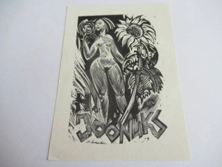 Černobílé exlibris Richard Kaljo, 10 × 7 cm – Motiv postavy se svitkem a knihou pro H. Joonuks (Estonsko)