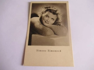 Simone Simonová - Herečka