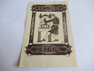Exlibris – J. Reichl – Jindřich Kremlička (1926) – Motiv: Tiskař u knihtiskového lisu, originální dřevoryt (10,5 x 7 cm)