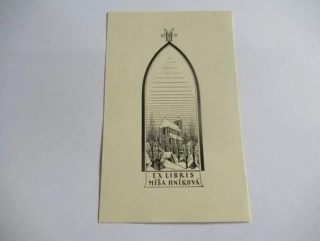 Exlibris – Míša Hníková – Karl Kanský (1936) – Motiv: Gotické okno s kostelíkem v zimní krajině, originální zinkografie (10 x 6 cm)