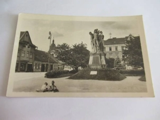 Domažlice - pomník Svobody