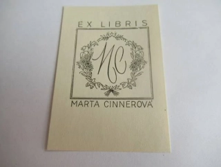 Exlibris – Marty Cinnerové – O. Váša – motiv: Monogram MC v květinovém věnečku – 7,5×5,5 cm – zinkografie (zk)