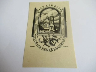 Exlibris – Bedřich Beneš Buchlovan – K. J. Kulhánek – motiv: Pohled z otevřeného okna na kostel v Buchlovicích – 10,5×6,5 cm – zinkografie (zk) – 1928