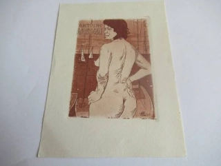 Exlibris – Antoine Rousseau – Alexander Butusov – motiv: Ženský akt v přístavu s plachetnicemi (vínově hnědý tisk) – rozměry 12,5×9,5 cm – lept / akvatinta (C3) – 1964