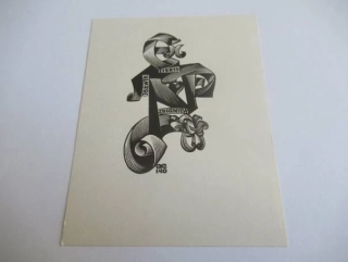 Exlibris – Jóźwik Zbigniew – Anatolij Kalašnikov – Kaligrafický monogram v barokní rozvilině – dřevoryt (X2), 9,5×7 cm