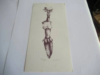 Volná grafika se surrealistickým motivem ženské postavy s květem, originální číslovaný tisk, signováno v tisku i tužkou, rozměr 19,5 × 10 cm