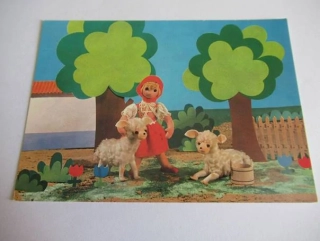 Holčička s ovečkami