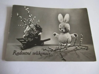 Zajíček s trakařem