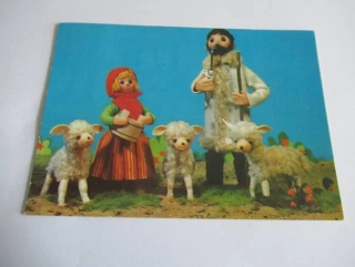 Dívka s ovečkami