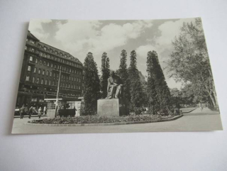 Bratislava - Hviezdoslavov pomník