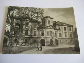 Lázně Bělohrad - zámek