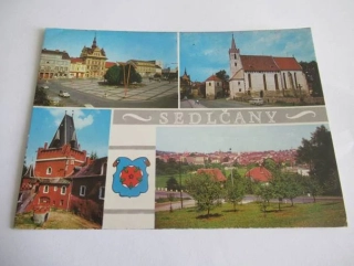 Sedlčany - náměstí Míru s radnicí, Kostel sv. Martina, zámek Červený Hrádek